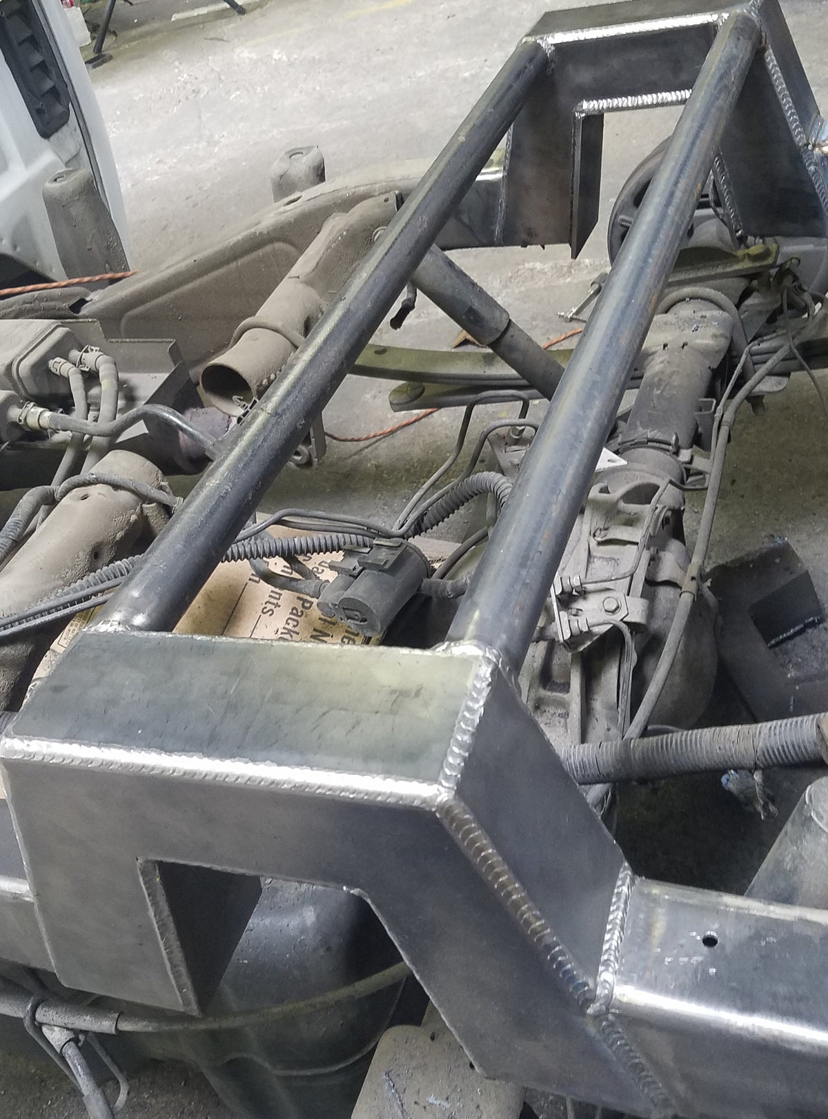 1999-2006 Silverado Monster Notch - Reklez Suspension Works - view 2