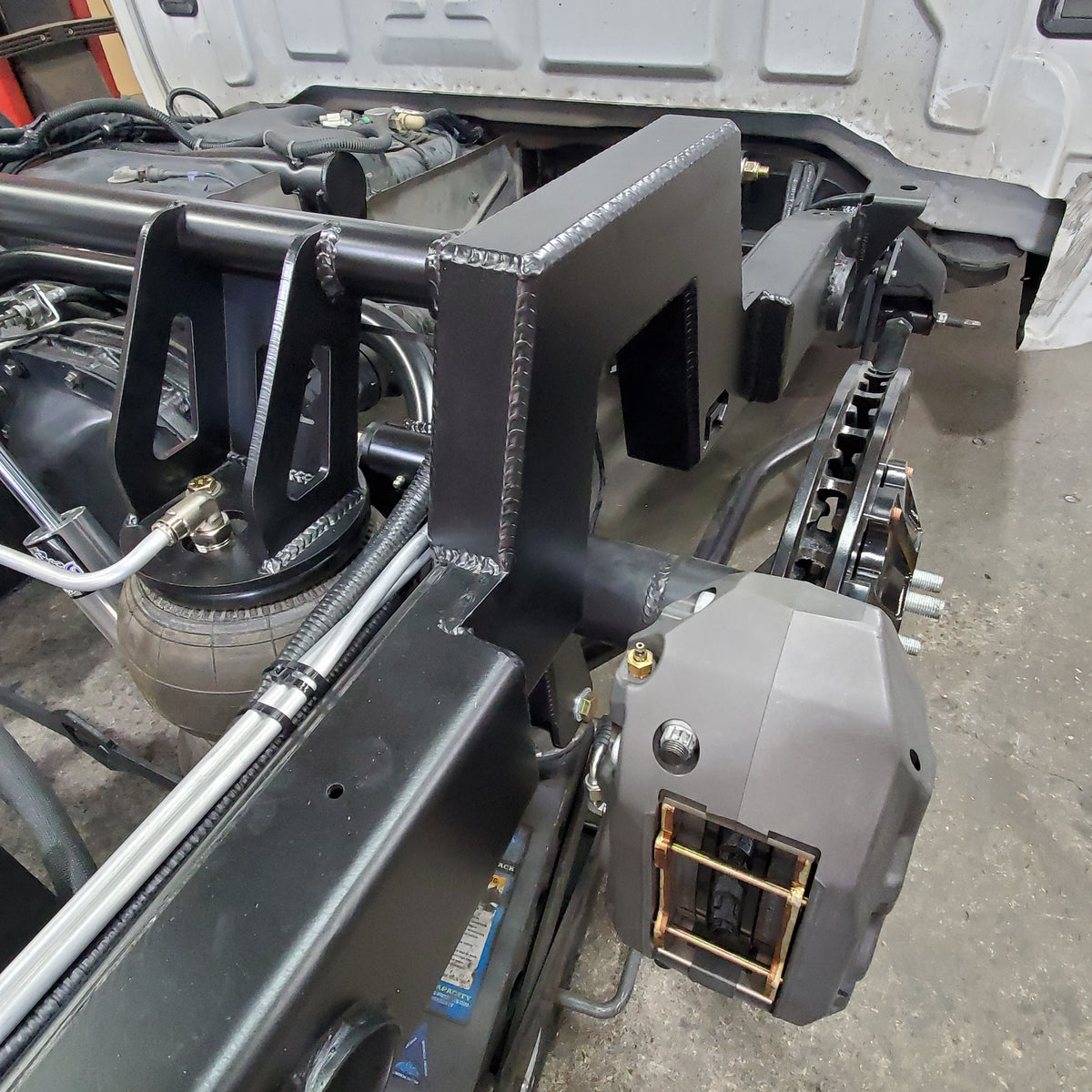 2007-2013 Silverado Sierra Narrowed Monster Notch, Step Notch, Airbag & Coil Over Suspension - Reklez Suspension Works - view