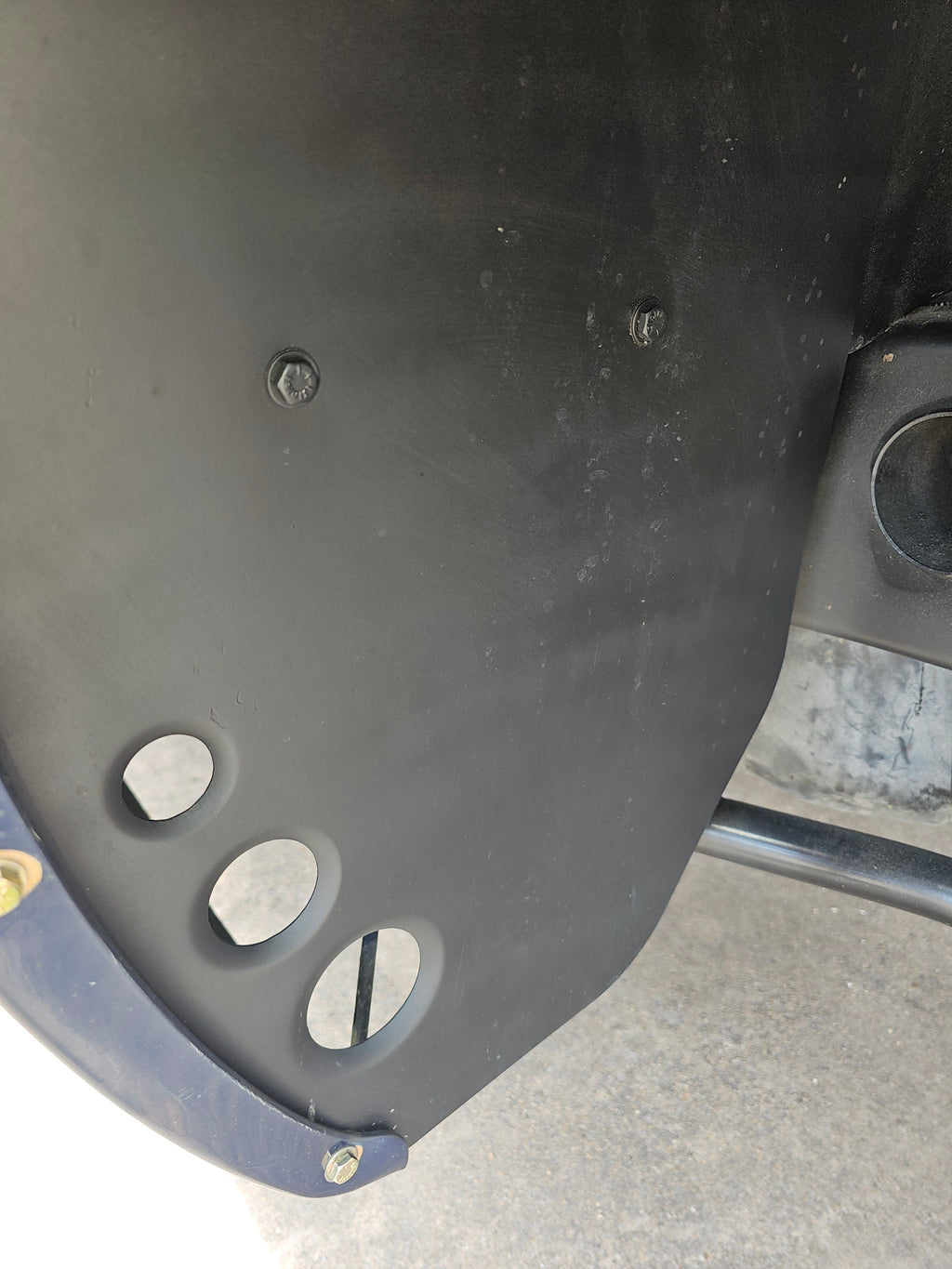 1999-2006 Silverado Sierra Step Side Bed Shrouds with Dimple Die - Reklez Suspension Works - view 2