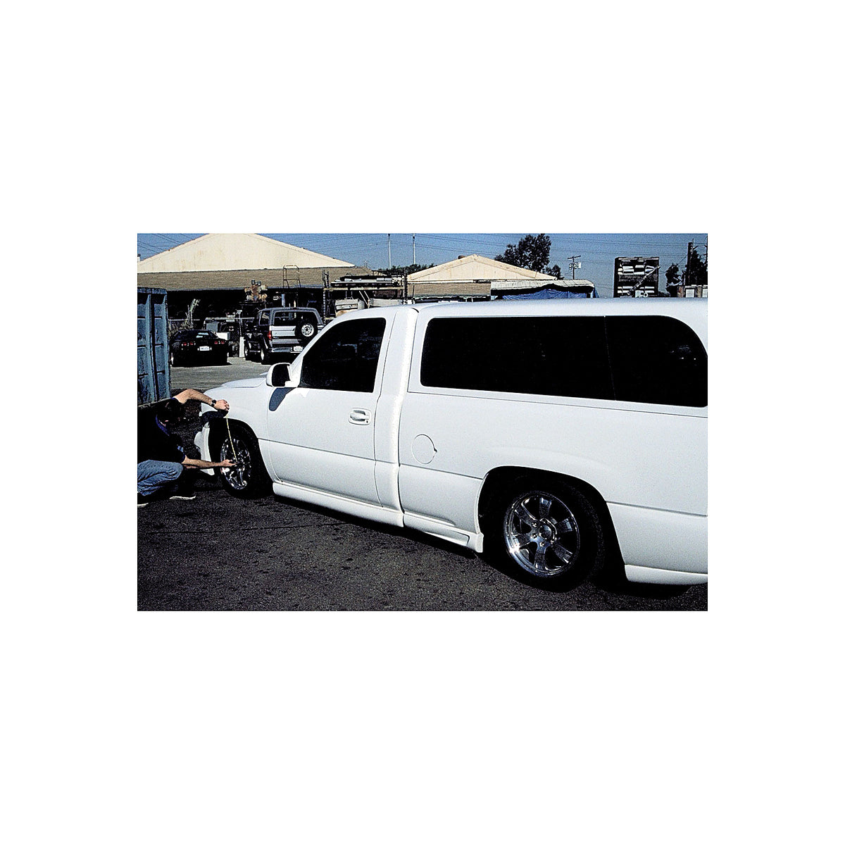 1999-2006 Chevy/GMC Silverado 4 inch Front / 6 inch Rear Lowering Kit with Upper Control Arms (Shocks Included) — DJM Suspension DJM2599-4/6+