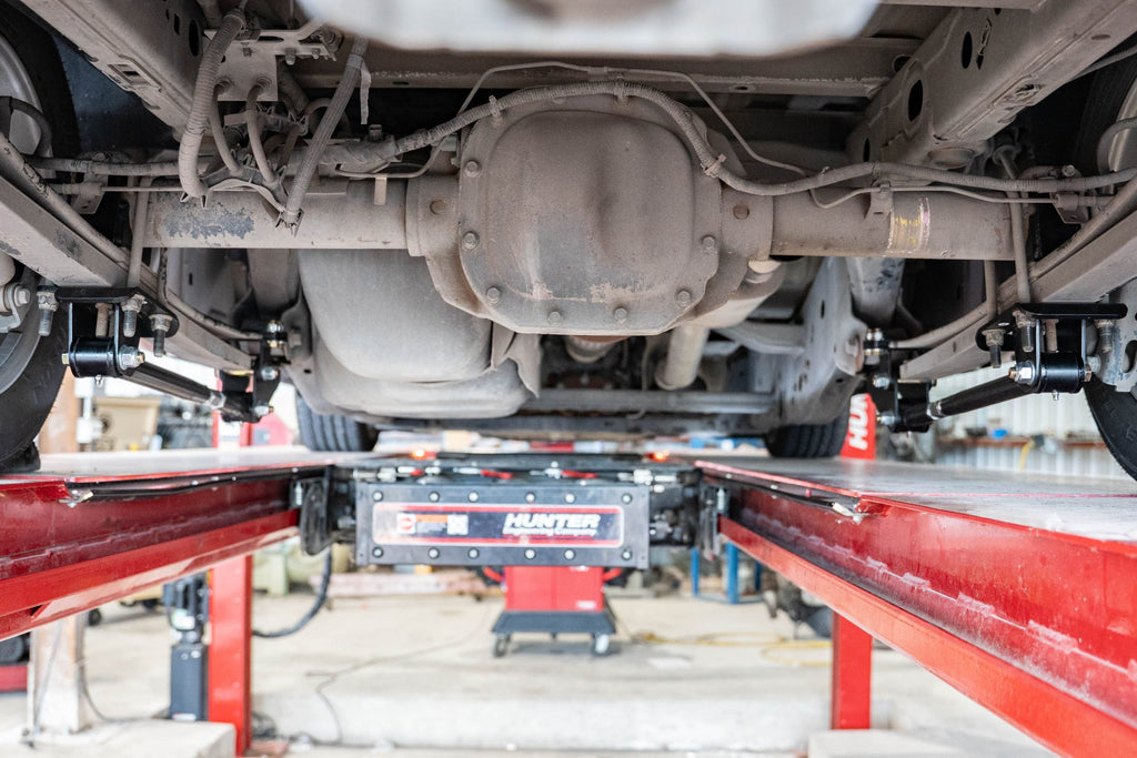2015-PRESENT F-150 2WD/4WD FITS ALL CABS PERFORMANCE TRACTION BAR KIT (LOWERED APPLICATION ONLY) by IHC Suspension – product 