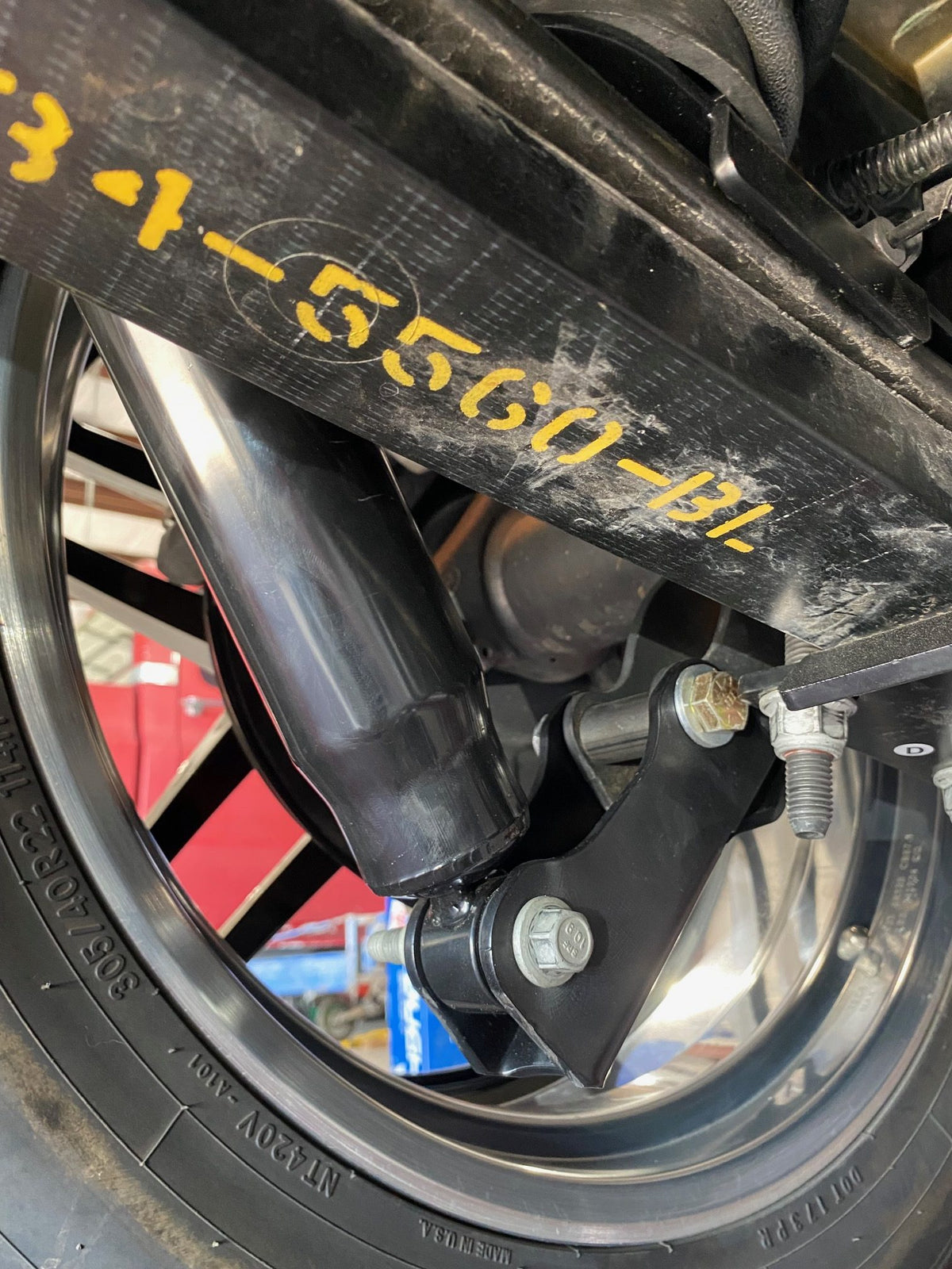 2021-Present F-150 Helper Bag Kit (NON VDS) (LOWERED APPLICATION) – AVAILABLE ON BACKORDER by IHC Suspension – product detail
