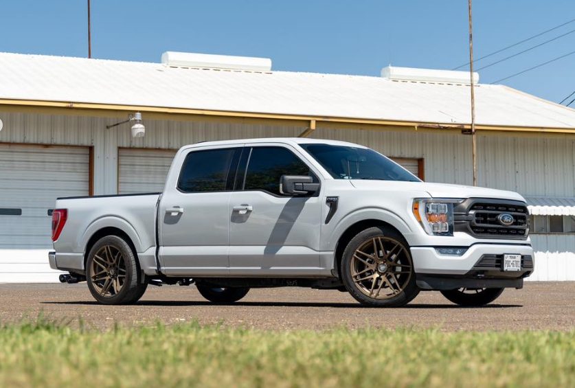 2021-PRESENT F-150 2WD EXTENDED/CREW CAB 4/6 LOWERING KIT by IHC Suspension – product detail 9