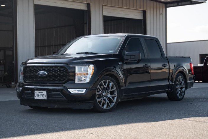 2021-PRESENT F-150 2WD EXTENDED/CREW CAB 4/6 LOWERING KIT by IHC Suspension – product detail 11