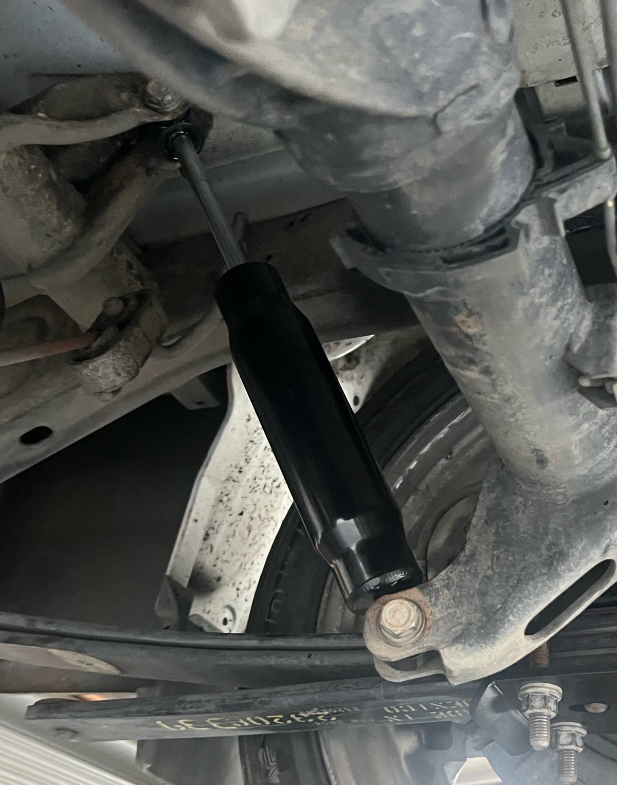 2007-2016 GM1500 (CAST) 3/5 LOWERING KIT SINGLE CAB by IHC Suspension – product detail 4