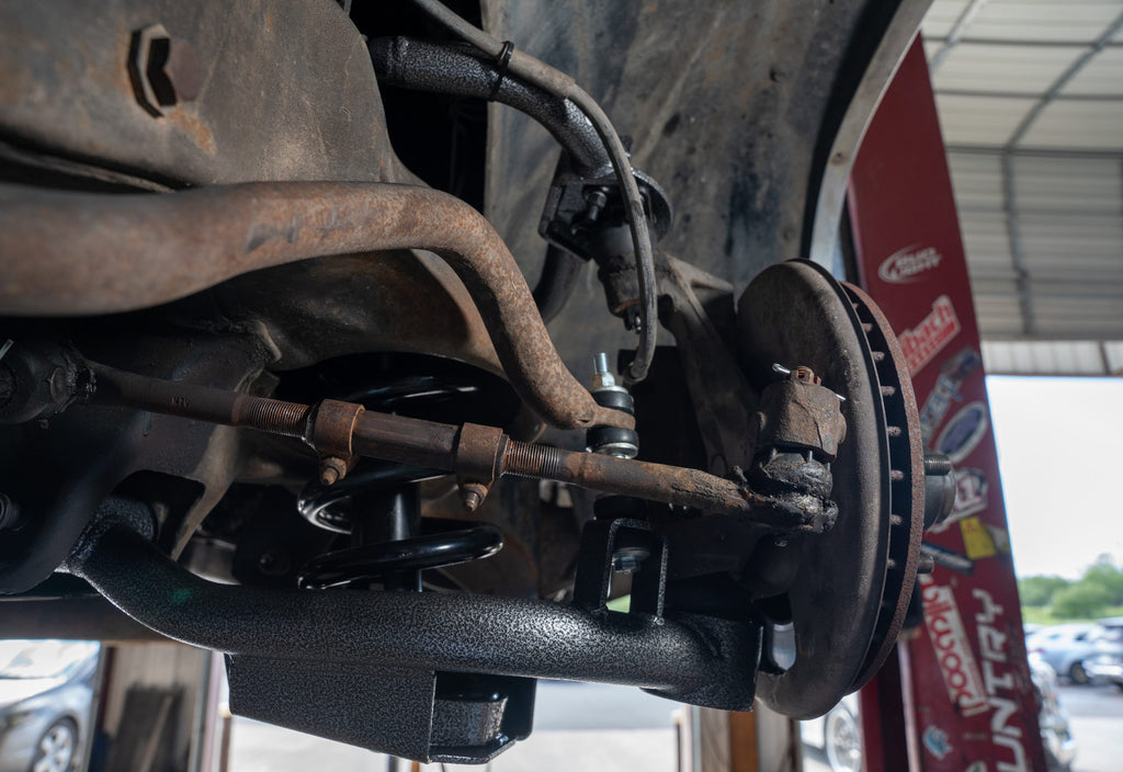 1988-1998 C1500 3″ FRONT LOWERING CONTROL ARMS by IHC Suspension – product detail 3
