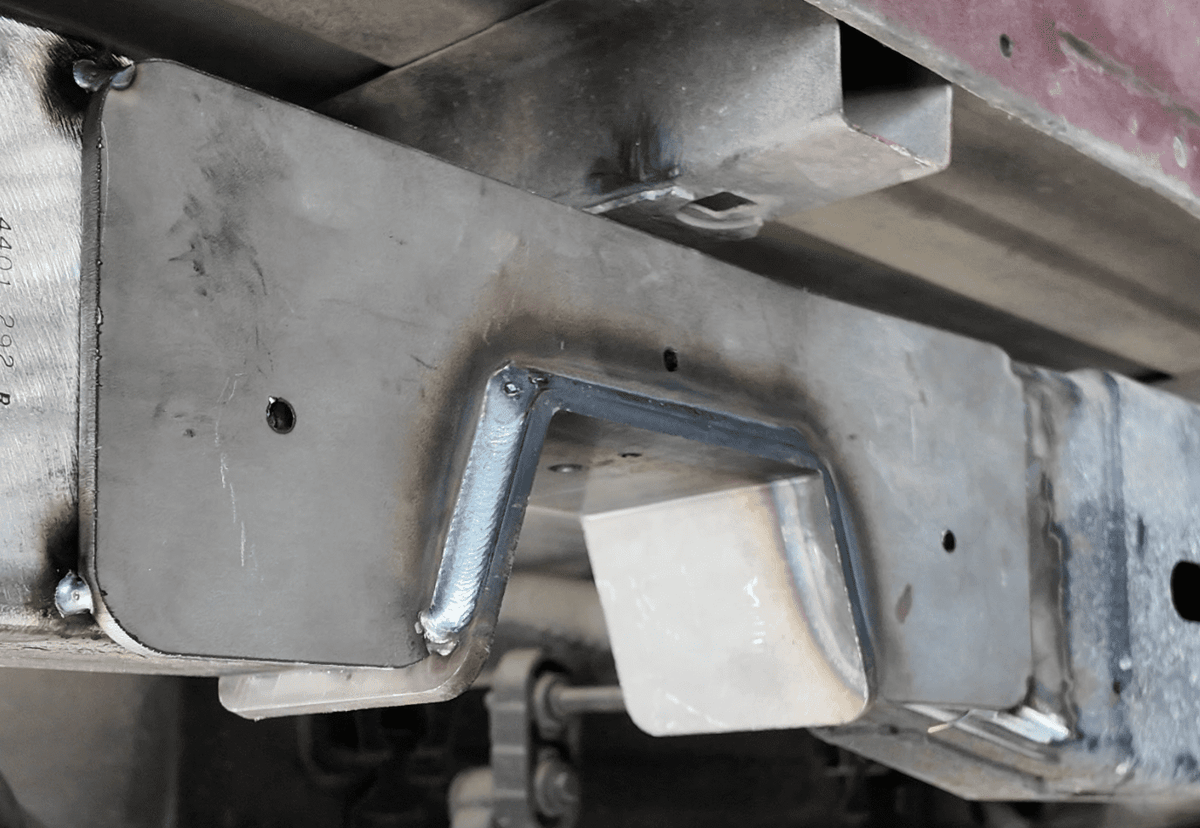 1999-2006 (2007 CLASSIC) GM 2WD 4/6 LOWERING KIT W/ WELD ON C-NOTCH by IHC Suspension – product detail 3